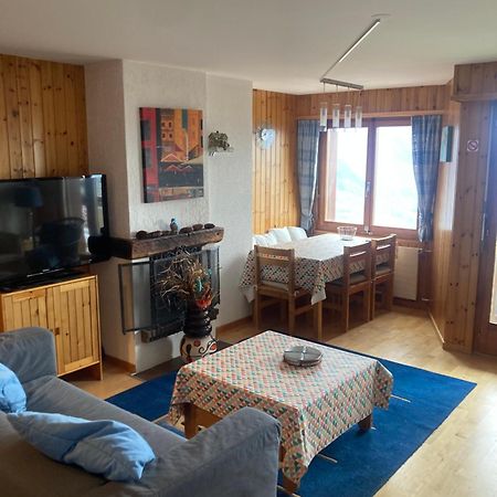La Foret Apartment With Spectacular Mountain Views Нендаз Екстериор снимка
